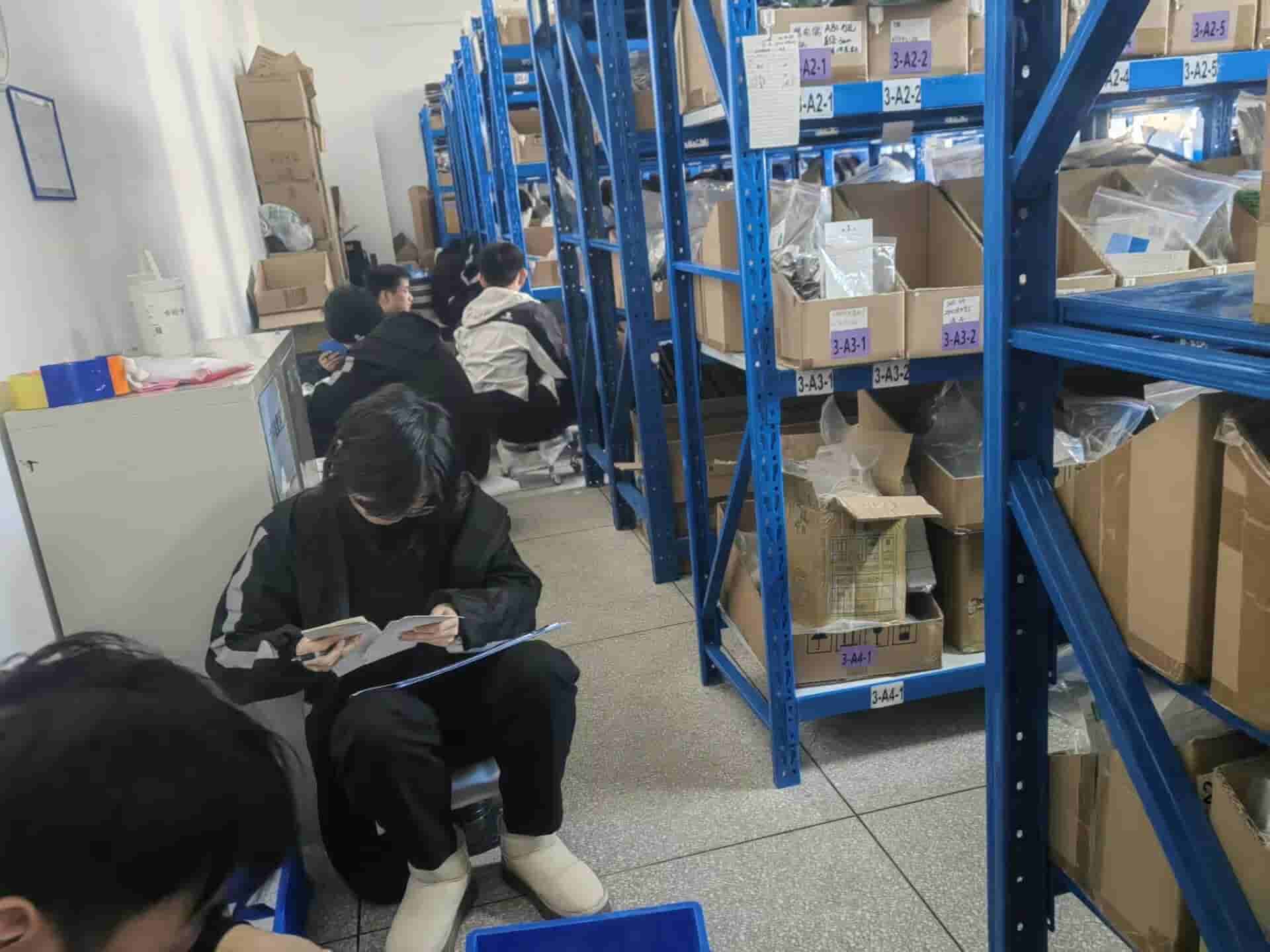 30+ Focusens employees participating in annual inventory count